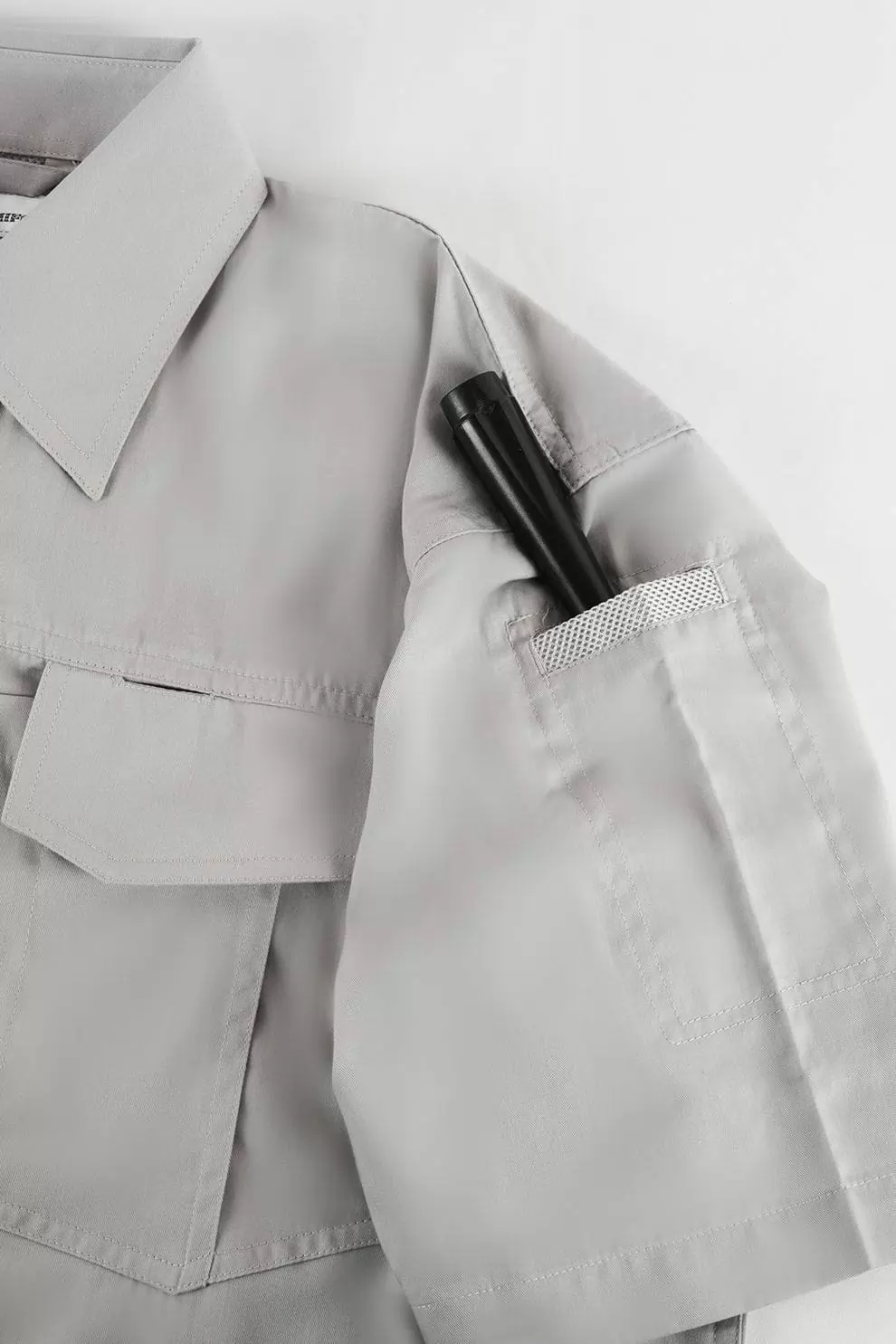 日式反光短袖襯衫-卡其色 日式反光短袖襯衫-卡其色